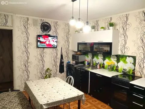 3-комнатная квартира: Крымск, микрорайон Надежда, улица Надежды, 1 ...