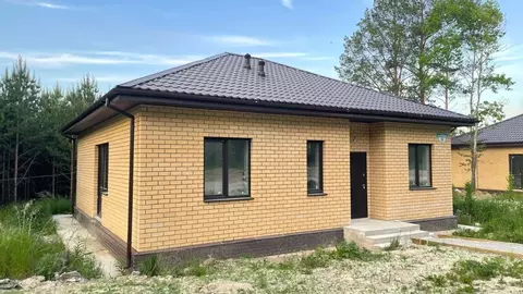 Коттедж в Свердловская область, Сысертский муниципальный округ, с. ...