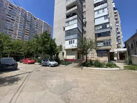 Помещение свободного назначения в Краснодарский край, Краснодар ул. ...