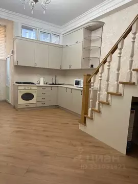 Дом в Дагестан, Дербент ул. Владимира Ленина, 52 (90 м)