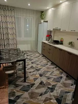 3-к кв. Омская область, Омск проезд 1-й Амурский, 7 (70.0 м)