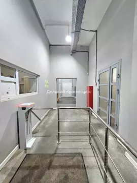 Офис в Красноярский край, Красноярск ул. Ады Лебедевой, 152 (300 м)