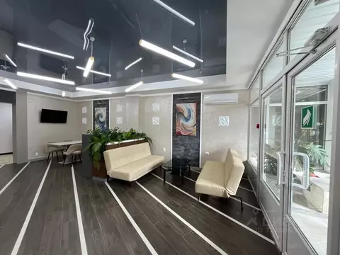 Офис в Ростовская область, Ростов-на-Дону ул. 14-я Линия, 88 (59 м)