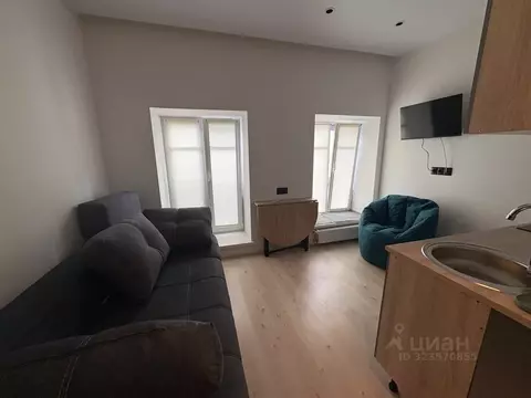 Студия Санкт-Петербург 4-я Васильевского острова линия, 51 (17.0 м)