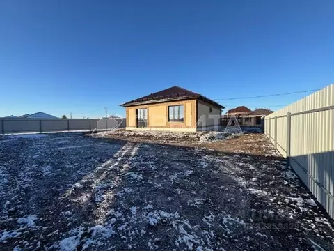 Дом в Тюменская область, Тюменский муниципальный округ, с. Перевалово, ...