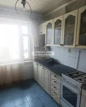 4-к кв. Курганская область, Курган Заозерный жилрайон, 6-й мкр, 6 ...