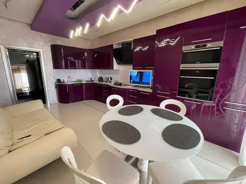 3-к кв. Кабардино-Балкария, Нальчик ул. Пушкина (141.0 м)