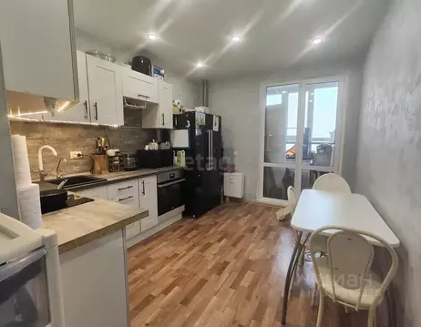 2-к кв. Тюменская область, Тюмень ул. Александра Протозанова, 18к1 ...