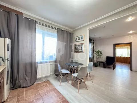 3-к кв. Санкт-Петербург ул. Ткачей, 68к2 (68.8 м)