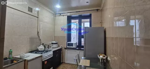 3-комнатная квартира: Октябрьский, улица Губкина, 9 (69.1 м)