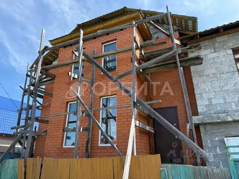 Дом в Тюменская область, Тюмень Физкультурная ул., 57 (210 м)