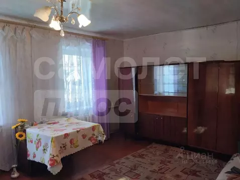 Дом в Крым, Симферопольский район, с. Мирное ул. Переселенческая, 10 ...