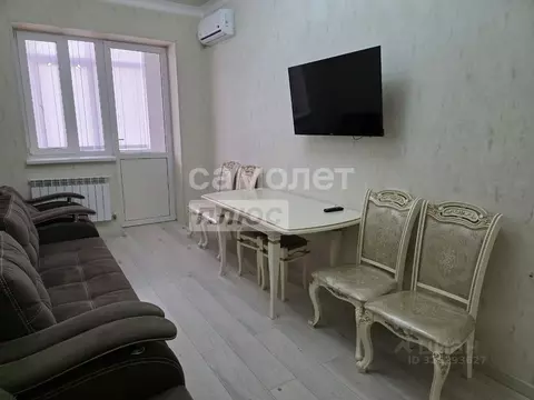 2-к кв. Кабардино-Балкария, Нальчик ул. Солнечная, 10к6 (60.0 м)