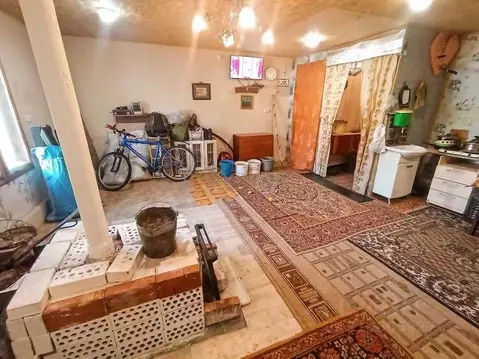 Дом в Красноярский край, Емельяновский район, Элитовский сельсовет, ...