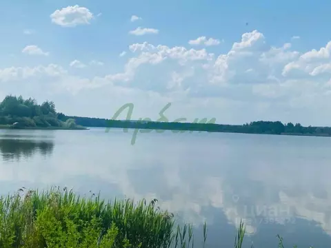 Участок в Тверская область, Калининский муниципальный округ, д. ...