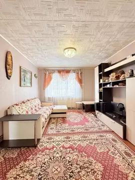 4-к кв. Самарская область, Сызрань просп. 50 лет Октября, 12 (69.7 м)