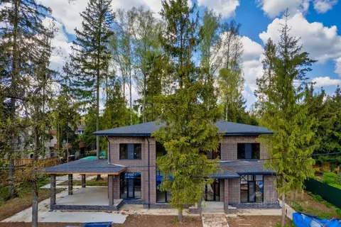 Дом в Московская область, Одинцовский городской округ, пос. Назарьево, ...