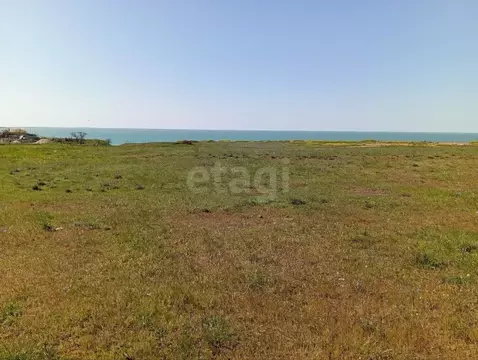 Участок в Крым, Ленинский район, Семисотское с/пос, с. Каменское ул. ...