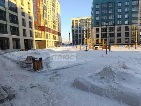 2-к кв. Омская область, Омск ул. Александра Захарченко, 7 (58.2 м)