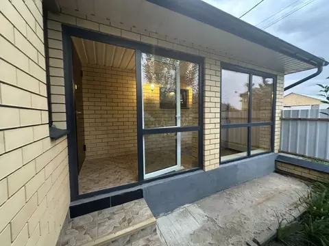 Дом в Оренбургская область, Оренбургский район, с. Южный урал ...