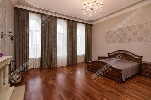 1-к кв. Санкт-Петербург ул. Некрасова, 40 (81.0 м)