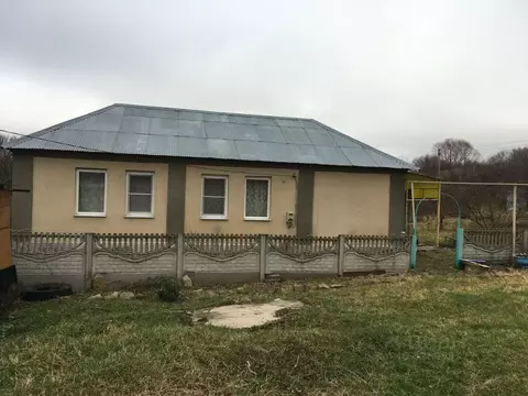 Дом в Воронежская область, Семилукский район, с. Медвежье  (72 м)