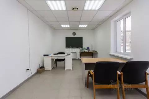 Помещение свободного назначения в Тюменская область, Тюмень Садовая ...