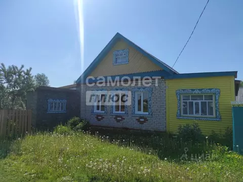 Дом в Марий Эл, Моркинский район, Октябрьское с/пос, пос. Октябрьский ...