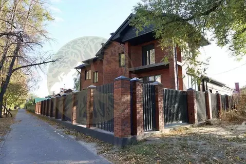 Дом в Воронежская область, Воронеж Гражданский пер., 54 (304 м)