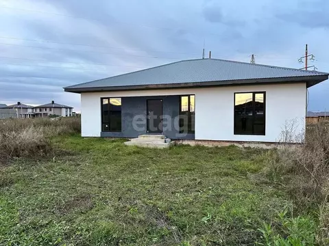 Дом в Башкортостан, Стерлитамакский район, Отрадовский сельсовет, с. ...