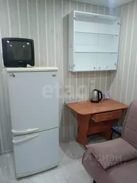 Комната Тюменская область, Тюмень ул. 50 лет Октября, 62а (11.8 м)