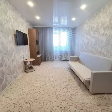 1-к кв. Тюменская область, Тюмень ул. Казачьи луга, 10 (35.0 м)