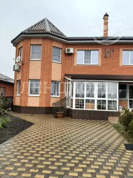 Дом в Ростовская область, Ростов-на-Дону 7-я Турнирная ул. (200 м)