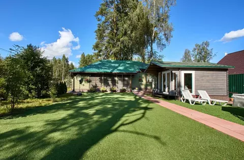 Дом в Ленинградская область, Выборгский район, Советское городское ...