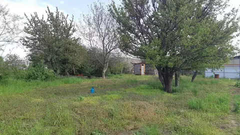 Участок в Краснодарский край, Динской район, Новотитаровская ст-ца ...