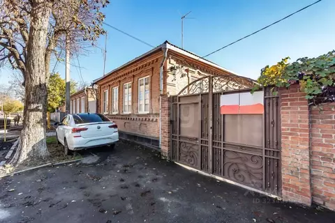 Дом в Ростовская область, Ростов-на-Дону ул. Солидарности (122 м)