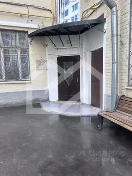 Торговая площадь в Москва Малый Каковинский пер., 3 (220 м)