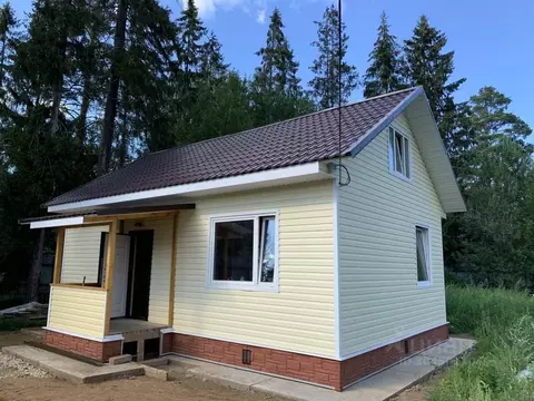 Дом в Ленинградская область, Гатчинский район, Вырица городской ...