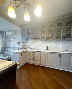 Продается 3-комнатная квартира