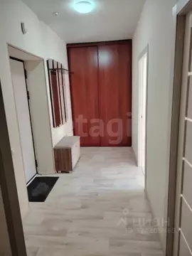 1-к кв. Красноярский край, Красноярск ул. Апрельская, 3А (38.7 м)