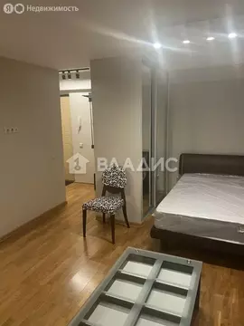 Квартира-студия: Москва, Поклонная улица, 12 (30 м)