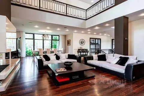 Коттедж в Московская область, Одинцовский городской округ, д. Маслово, ...