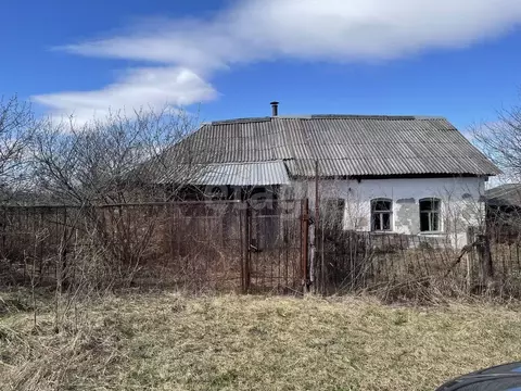 Дом в Тульская область, Дубенский район, Воскресенское с/пос, д. ...