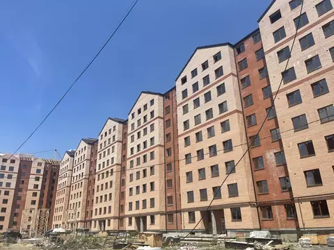 2-к кв. Северная Осетия, Владикавказ ул. Зураба Магкаева, 83к6А (78.0 ...