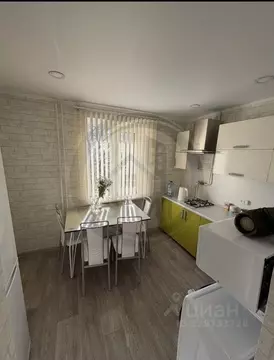 1-к кв. Белгородская область, Старый Оскол Южный мкр, 10 (30.5 м)