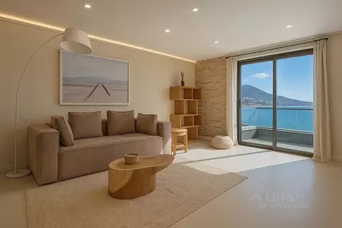 2-к кв. Крым, Ялта проезд Парковый, 8Д (87.0 м)