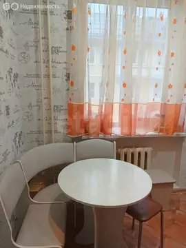 2-комнатная квартира: Алапаевск, улица 19-го Партсъезда, 2А (54.2 м)