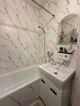 2-к кв. Красноярский край, Красноярск ул. Петра Подзолкова, 5А (57.7 ...