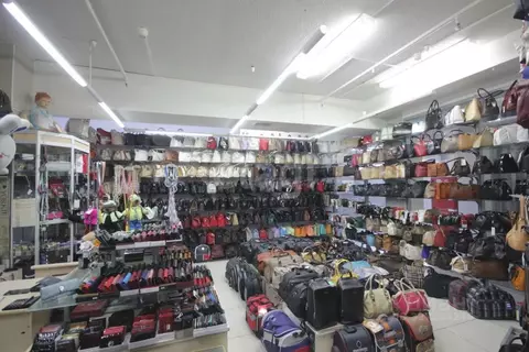 Торговая площадь в Ямало-Ненецкий АО, Новый Уренгой Юбилейная ул., 5 ...