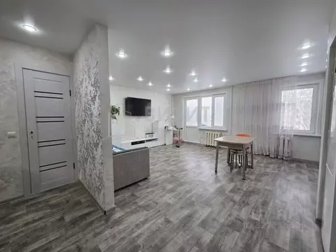 3-к кв. Татарстан, Нижнекамск ул. Гагарина, 5 (60.0 м)